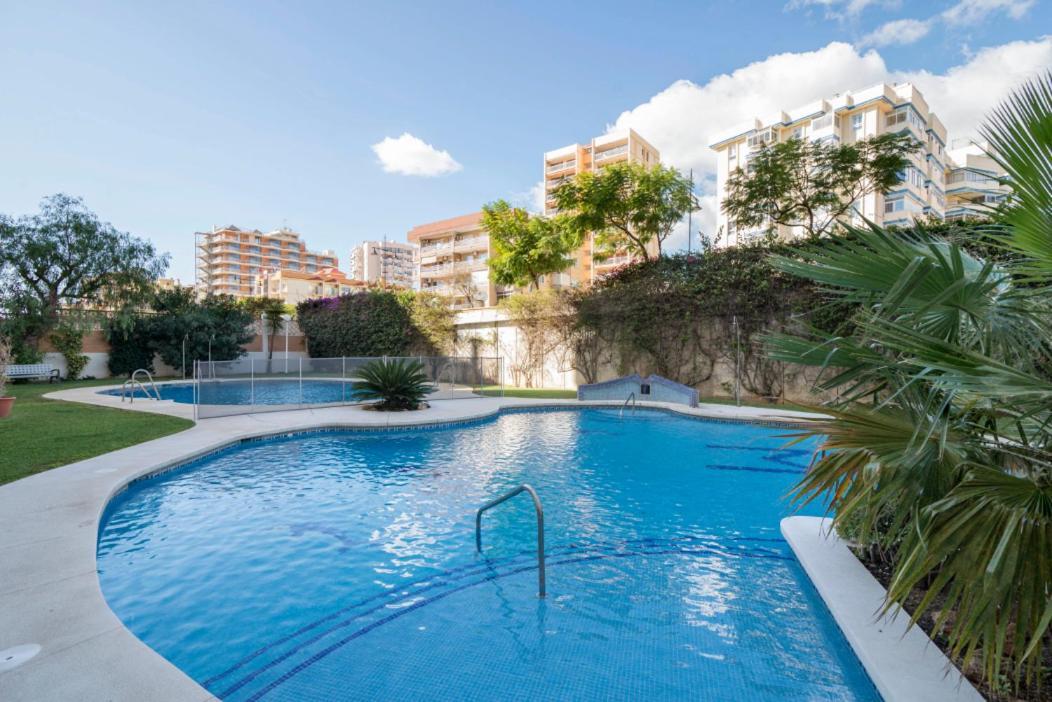 Family Aguamarina Front The Sea Free Parking Leilighet Fuengirola Eksteriør bilde
